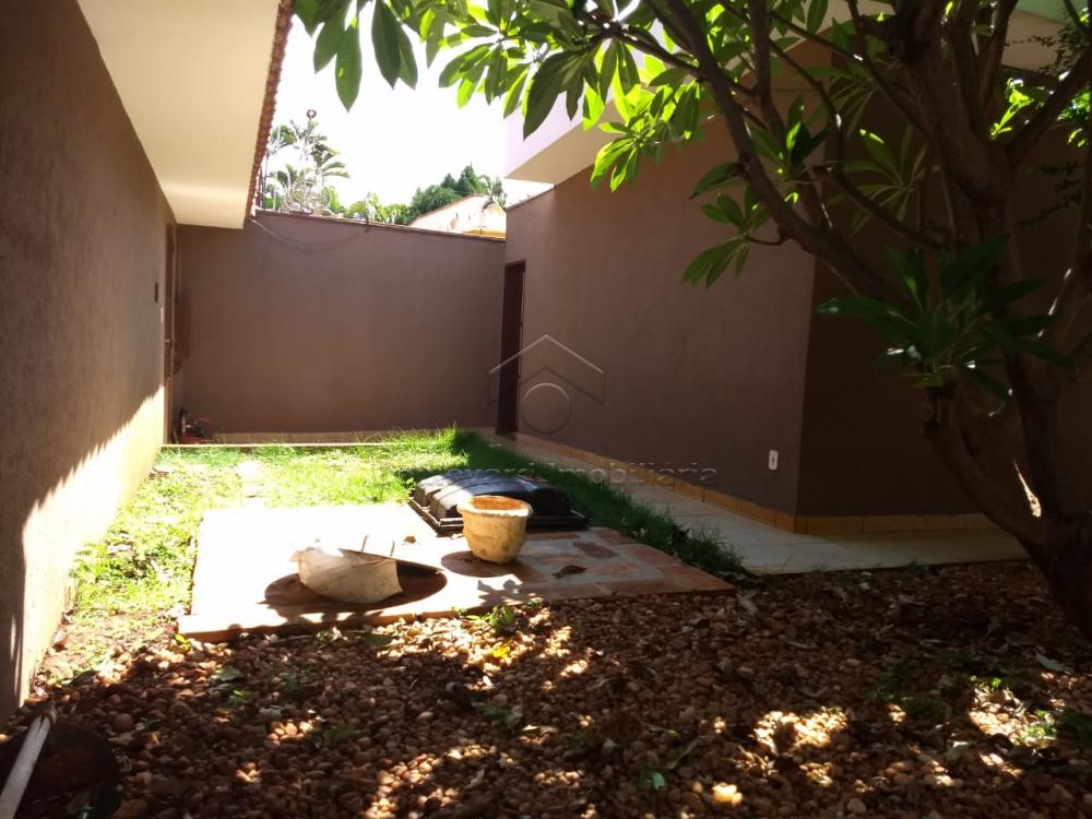 Comprar Casa / Padrão em Ribeirão Preto R$ 560.000,00 - Foto 3 Comprar Casa / Padrão em Ribeirão Preto R$ 560.000,00 - Foto 3