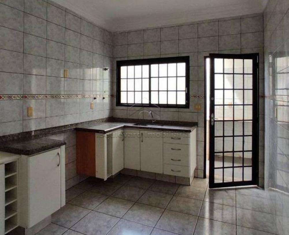 Alugar Casa / Padrão em Ribeirão Preto R$ 3.000,00 - Foto 15 Alugar Casa / Padrão em Ribeirão Preto R$ 3.000,00 - Foto 15