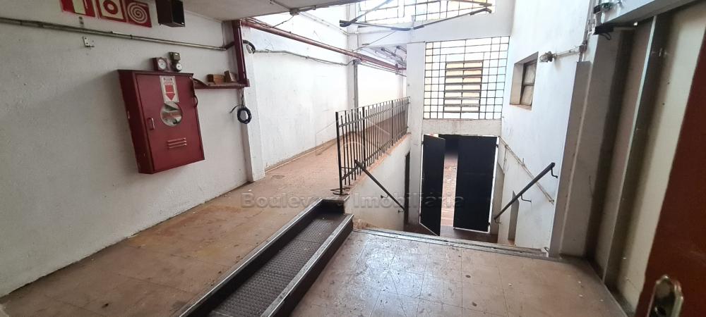 Alugar Comercial / Loja em Ribeirão Preto R$ 12.000,00 - Foto 4 Alugar Comercial / Loja em Ribeirão Preto R$ 12.000,00 - Foto 4