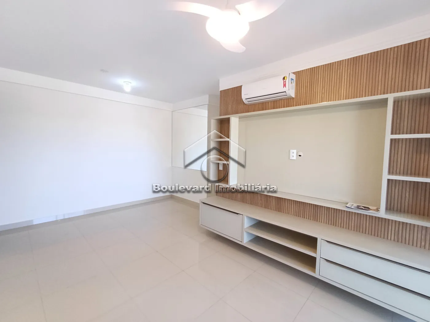 Sala Alugar Apartamento / Padrão em Ribeirão Preto R$ 4.000,00 - Foto 6