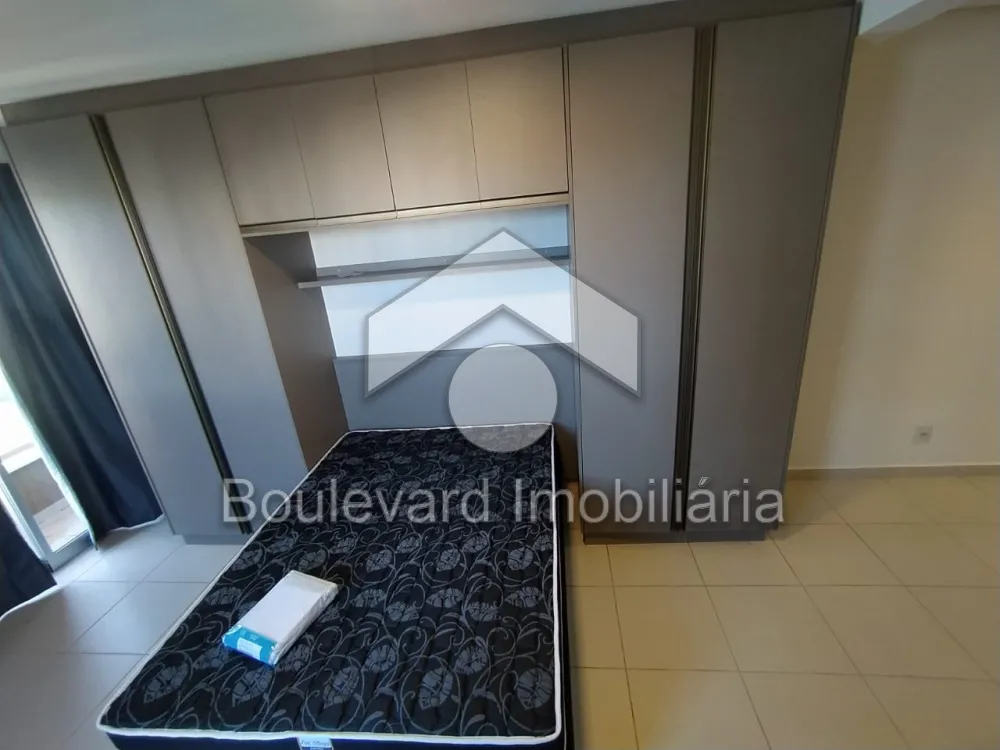 Alugar Apartamento / Padrão em Ribeirão Preto R$ 1.600,00 - Foto 9