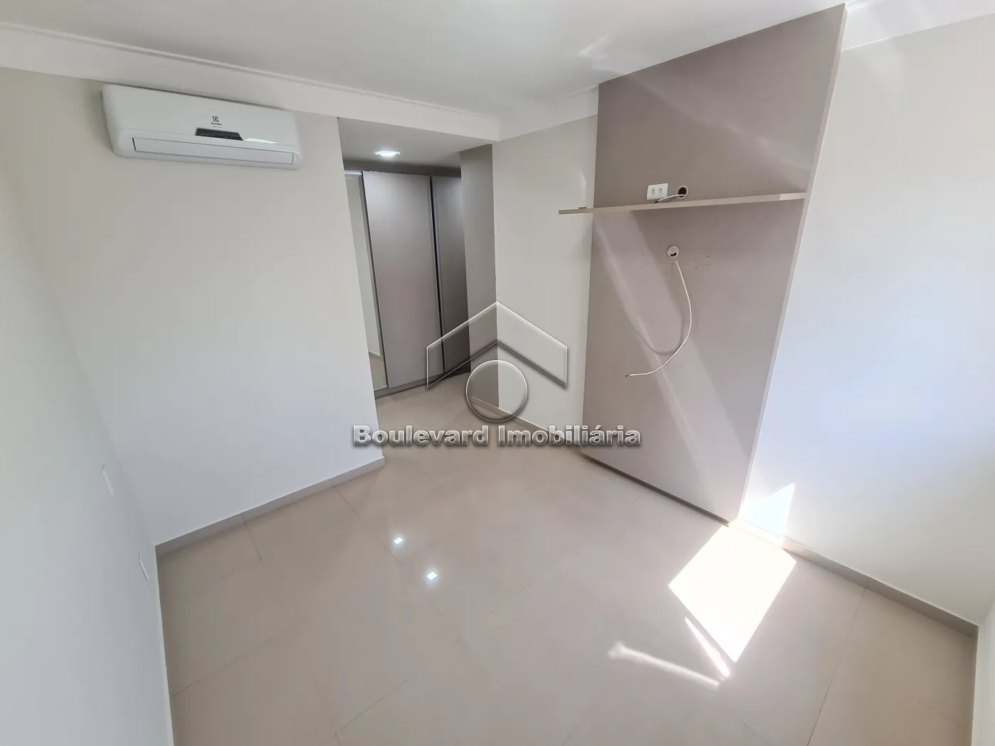 Alugar Apartamento / Padrão em Ribeirão Preto R$ 5.000,00 - Foto 13