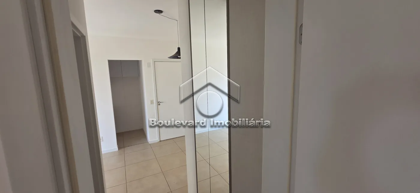roupeiro Alugar Apartamento / Padrão em Ribeirão Preto R$ 2.500,00 - Foto 12