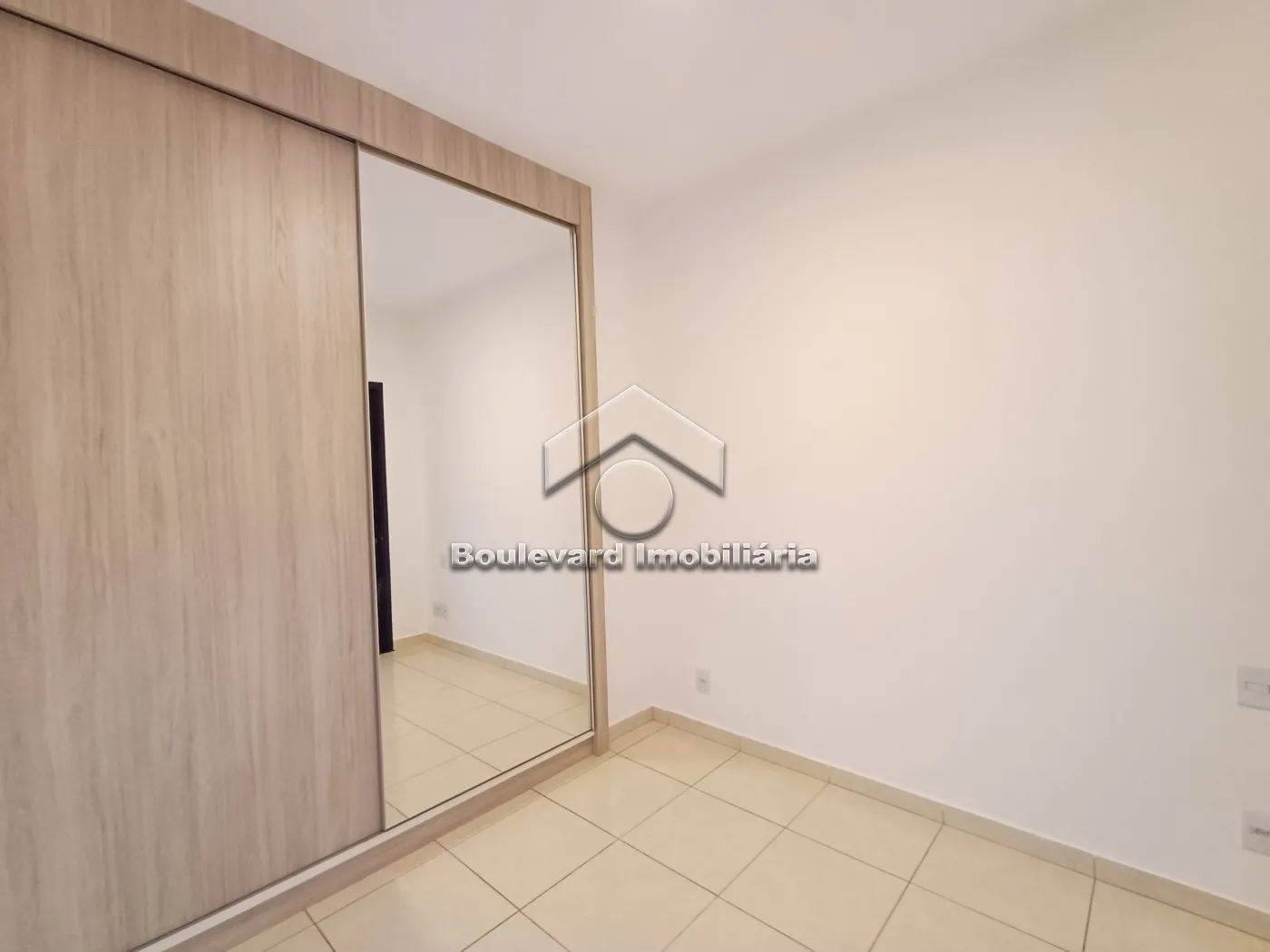 Suíte Alugar Apartamento / Padrão em Ribeirão Preto R$ 1.700,00 - Foto 10