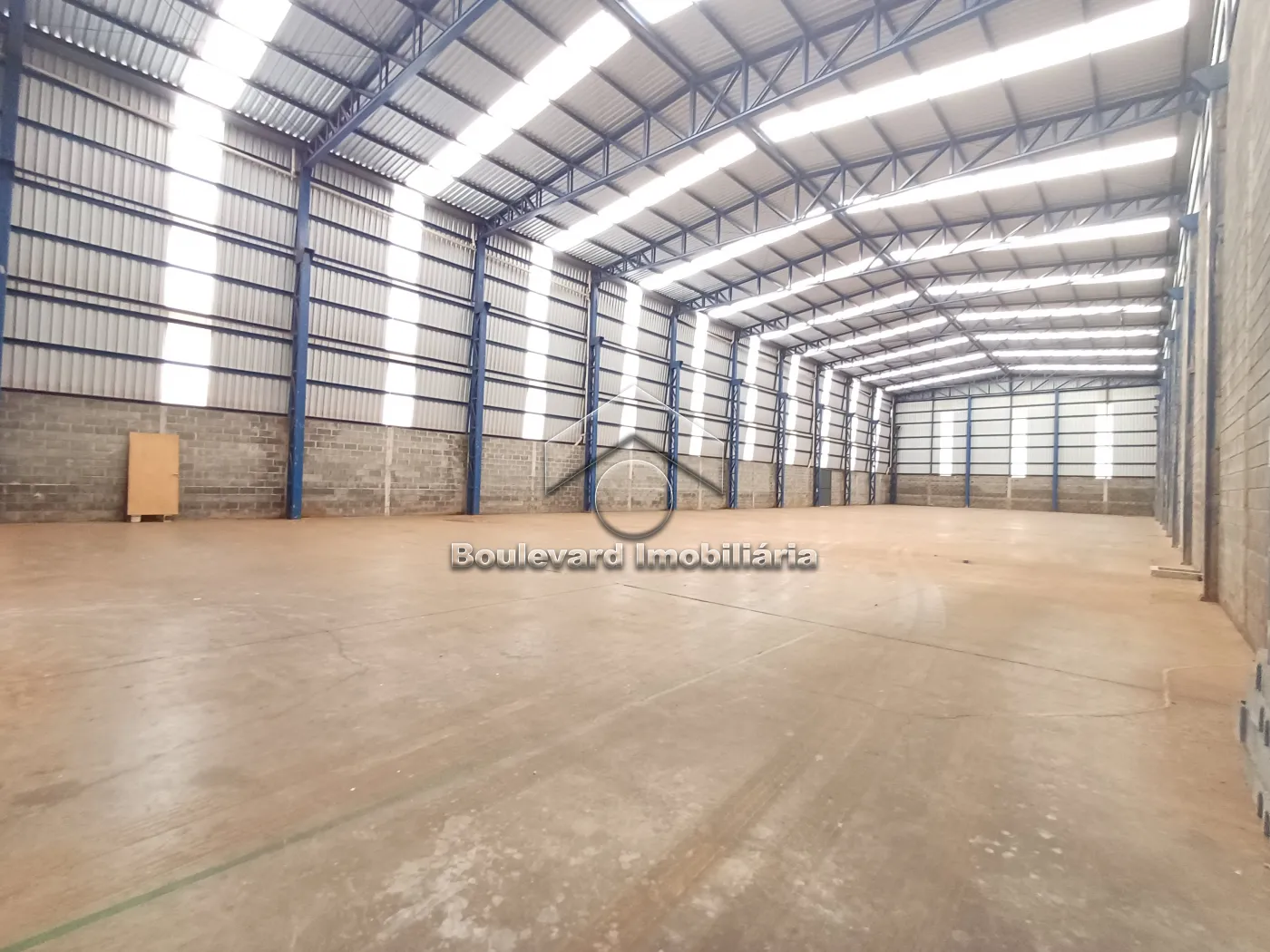 Galpão Alugar Comercial / Galpão em Cravinhos R$ 30.000,00 - Foto 4