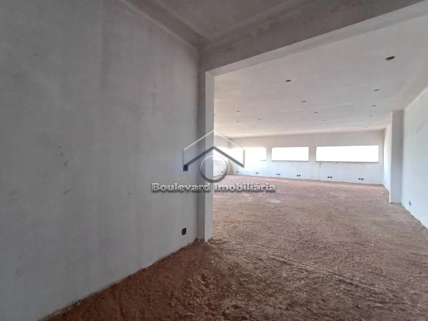 Escritório 2 Alugar Comercial / Galpão em Cravinhos R$ 30.000,00 - Foto 15