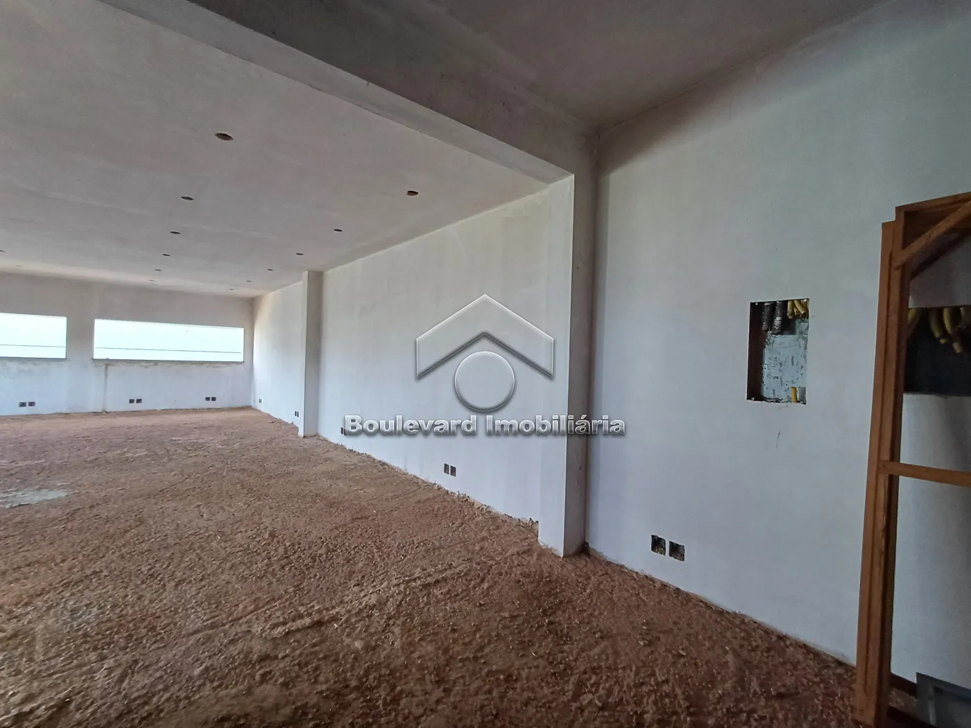 Escritório 2 Alugar Comercial / Galpão em Cravinhos R$ 30.000,00 - Foto 16