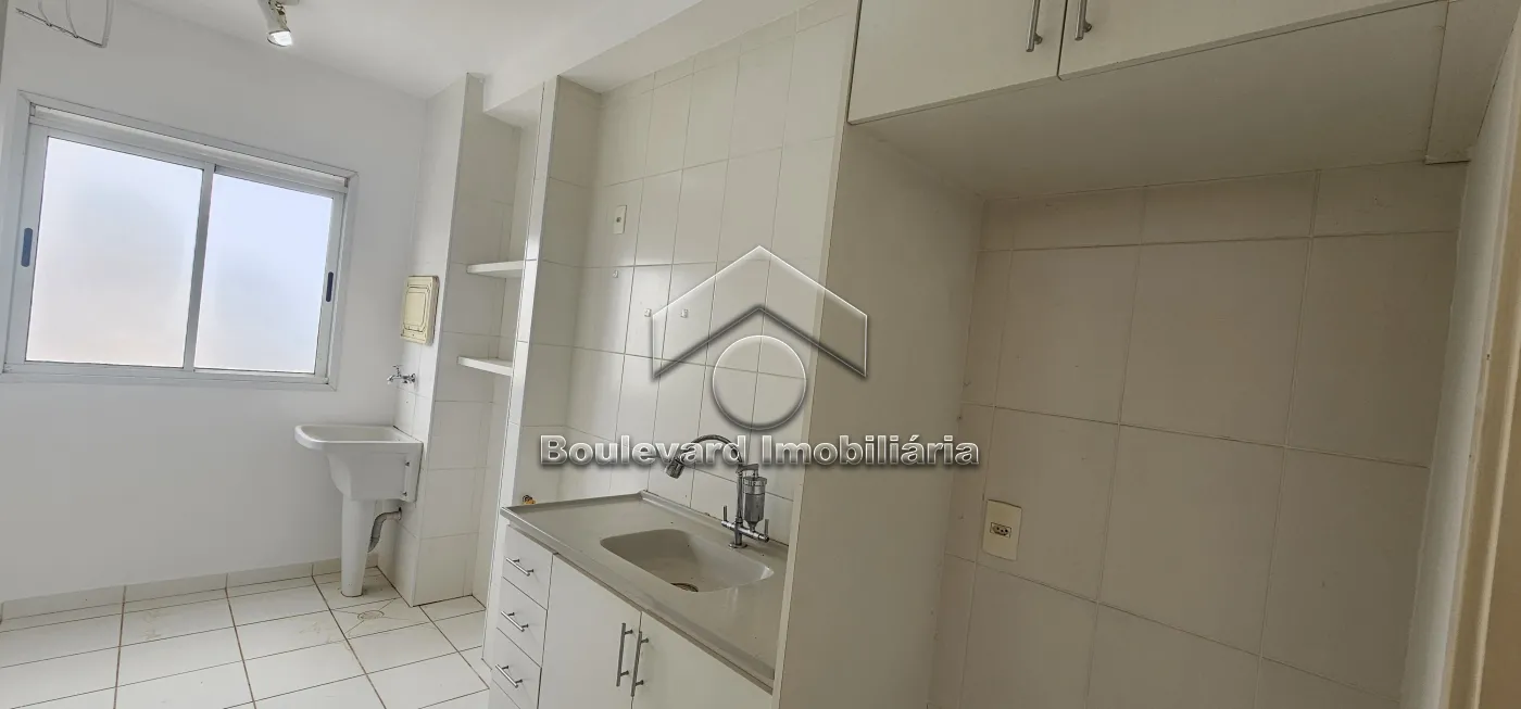 Cozinha Alugar Apartamento / Padrão em Ribeirão Preto R$ 2.100,00 - Foto 19