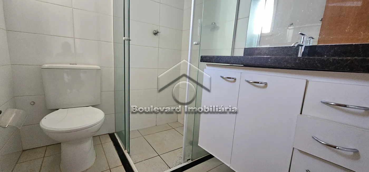 Banheiro da suíte Alugar Apartamento / Padrão em Ribeirão Preto R$ 1.800,00 - Foto 11