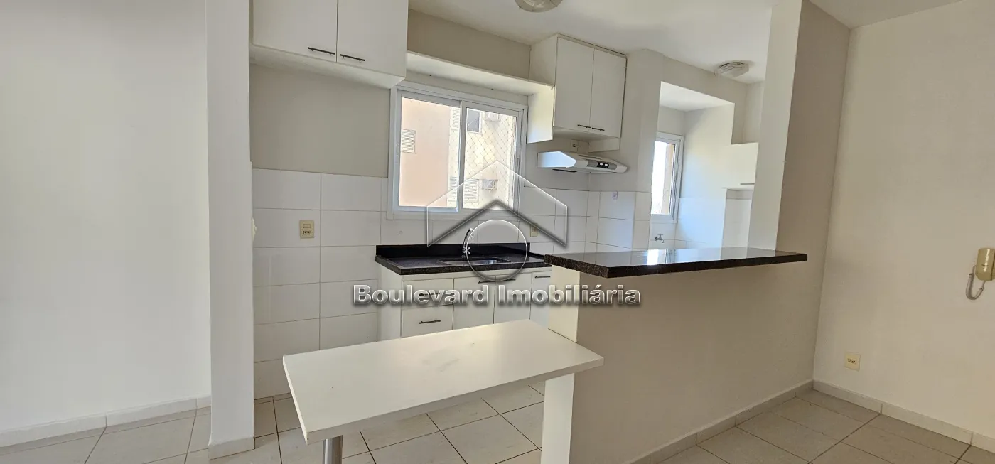 Cozinha Alugar Apartamento / Padrão em Ribeirão Preto R$ 1.800,00 - Foto 14