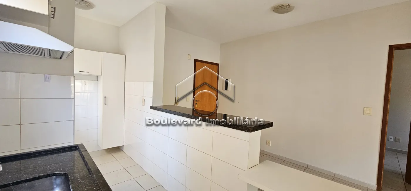 Cozinha Alugar Apartamento / Padrão em Ribeirão Preto R$ 1.800,00 - Foto 16