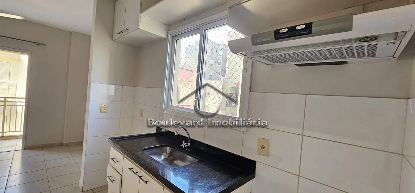 Cozinha Alugar Apartamento / Padrão em Ribeirão Preto R$ 1.800,00 - Foto 17