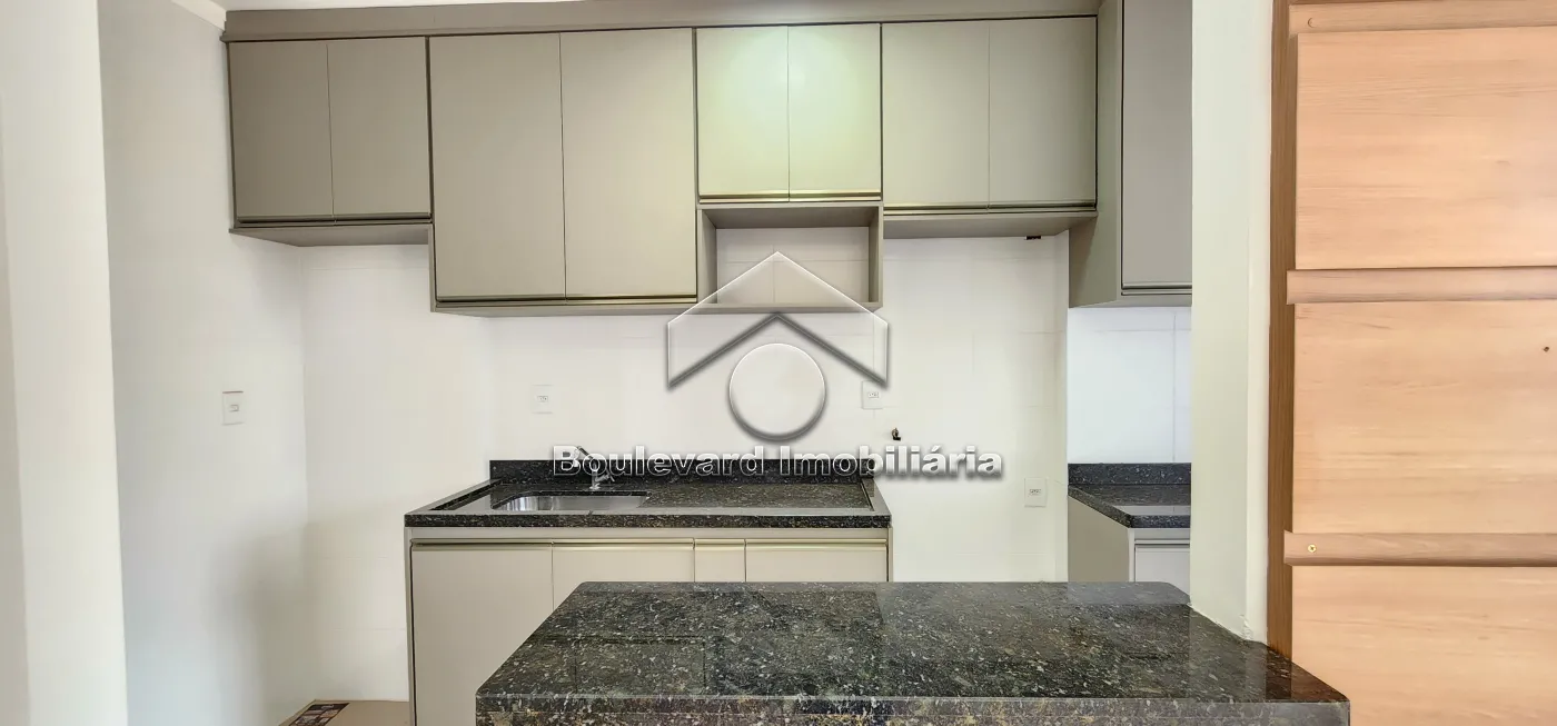 Cozinha Alugar Apartamento / Padrão em Ribeirão Preto R$ 2.300,00 - Foto 13