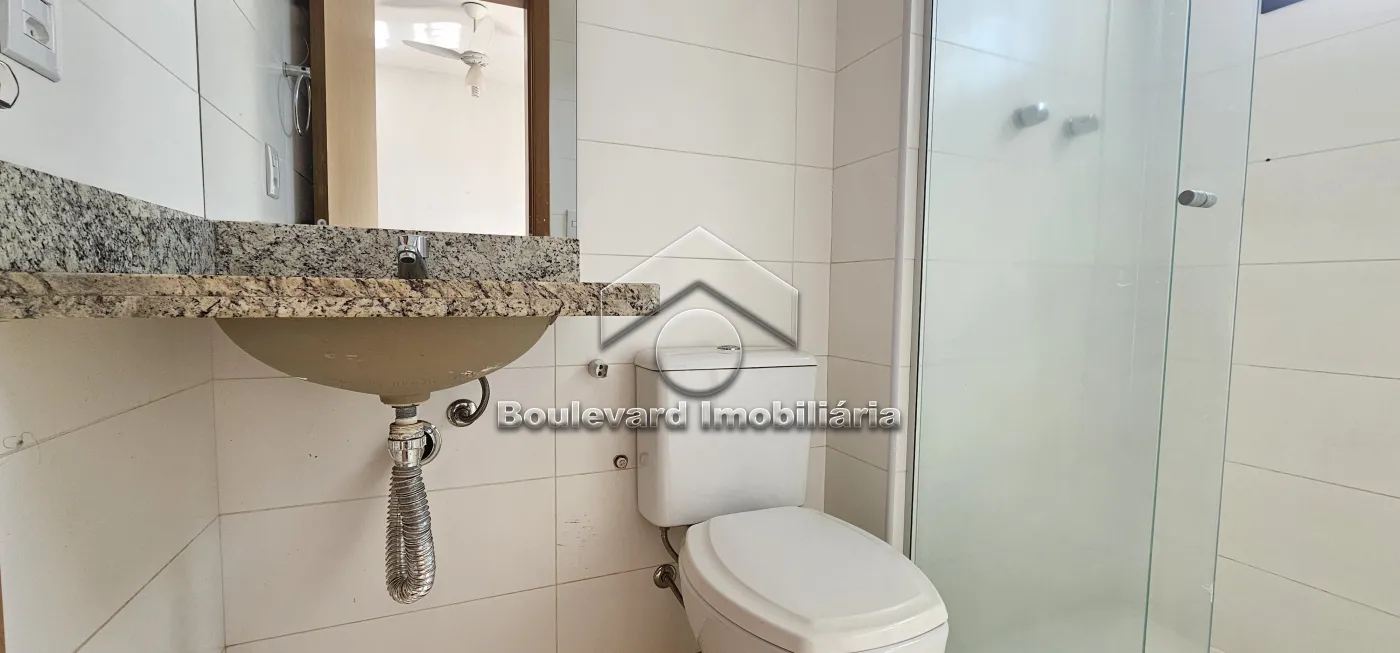 Banheiro da suíite 01 Alugar Apartamento / Padrão em Ribeirão Preto R$ 3.500,00 - Foto 13