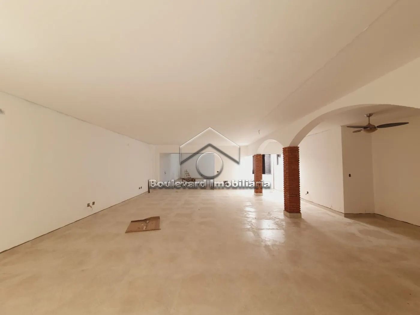 Alugar Comercial / Salão em Ribeirão Preto R$ 11.200,00 - Foto 6