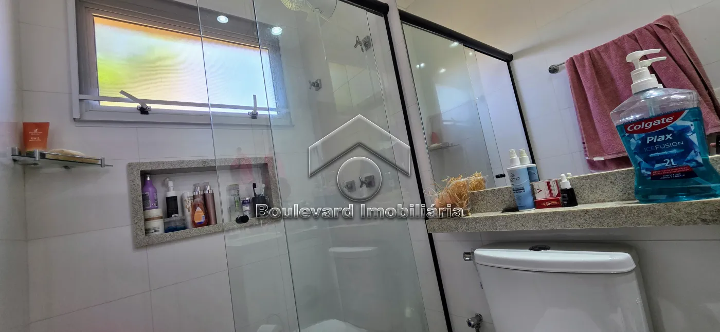 Banheiro da Suíte Alugar Casa / Condomínio em Cravinhos R$ 5.800,00 - Foto 20