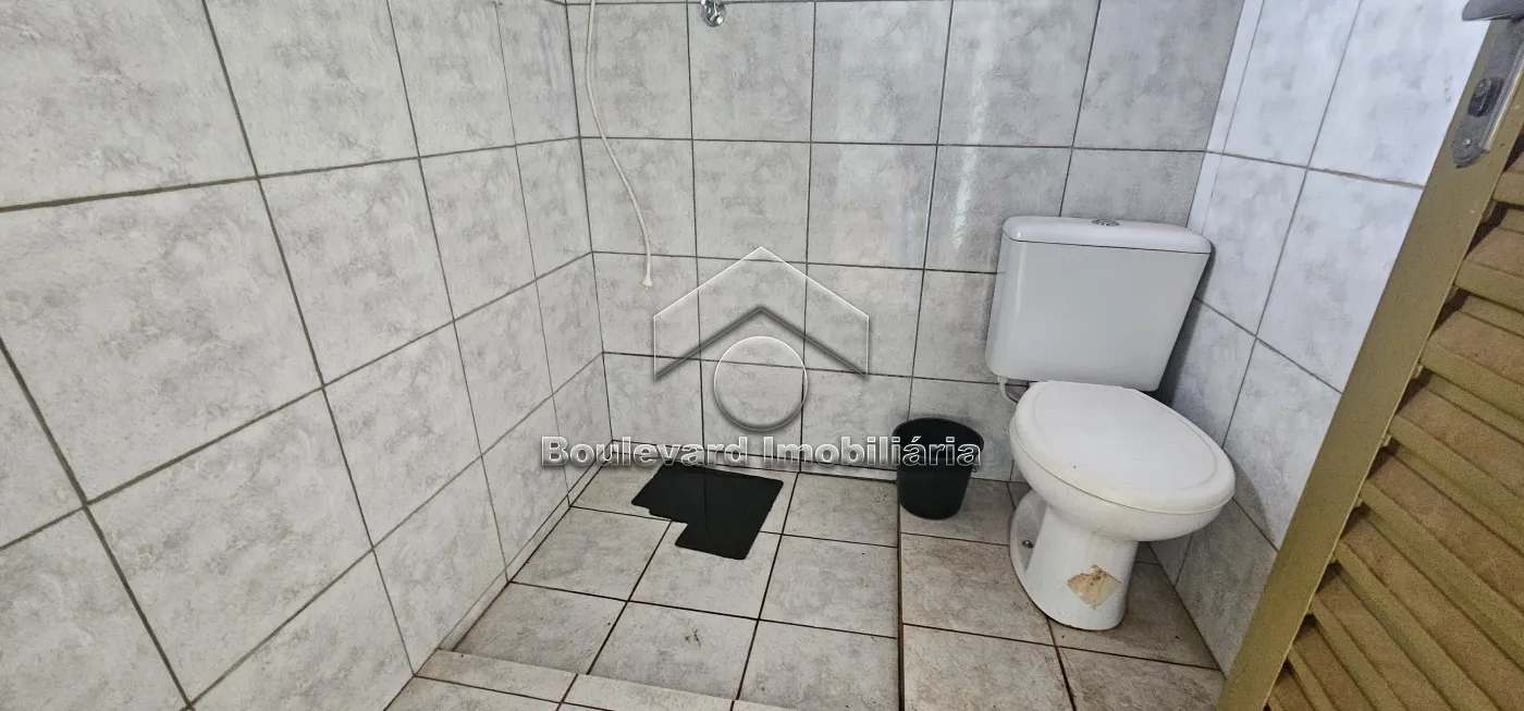 Banheiro 01 Alugar Comercial / Imóvel Comercial em Ribeirão Preto R$ 4.000,00 - Foto 7