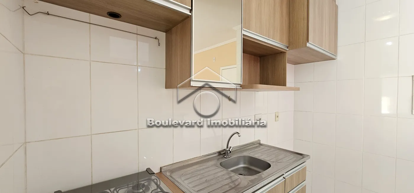 Cozinha Alugar Apartamento / Padrão em Ribeirão Preto R$ 2.200,00 - Foto 25