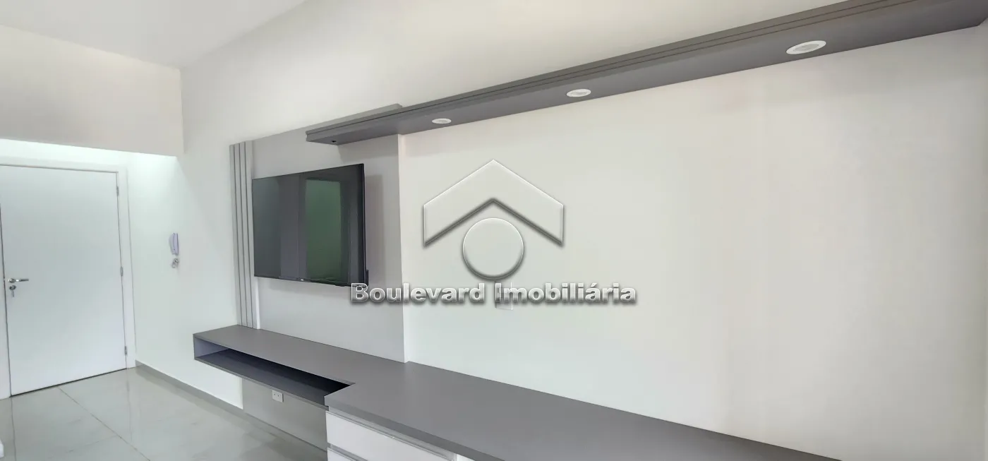 Alugar Apartamento / Padrão em Ribeirão Preto R$ 2.250,00 - Foto 2