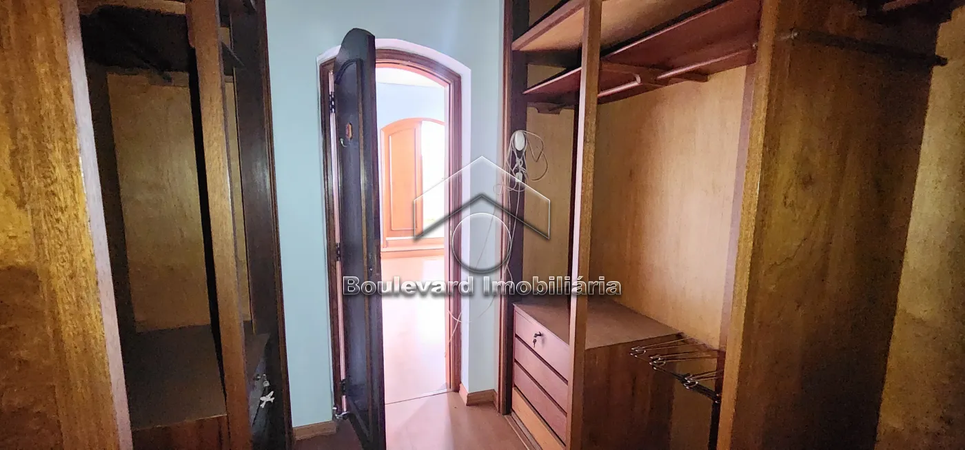 Closet da suíte 02 Alugar Apartamento / Padrão em Ribeirão Preto R$ 3.000,00 - Foto 36