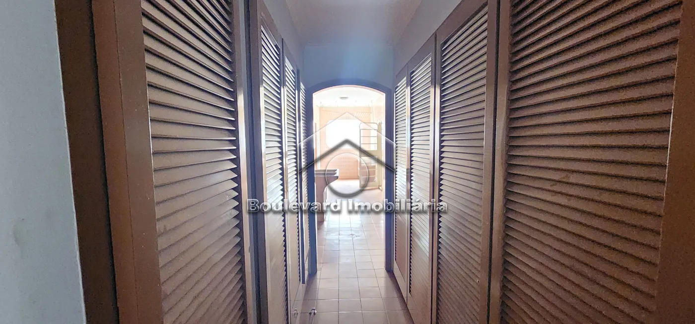 Roupeiro Alugar Apartamento / Padrão em Ribeirão Preto R$ 3.000,00 - Foto 37