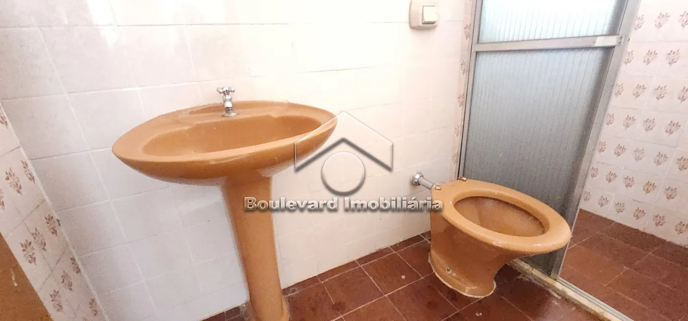 Banheiro de serviço Alugar Apartamento / Padrão em Ribeirão Preto R$ 3.000,00 - Foto 48