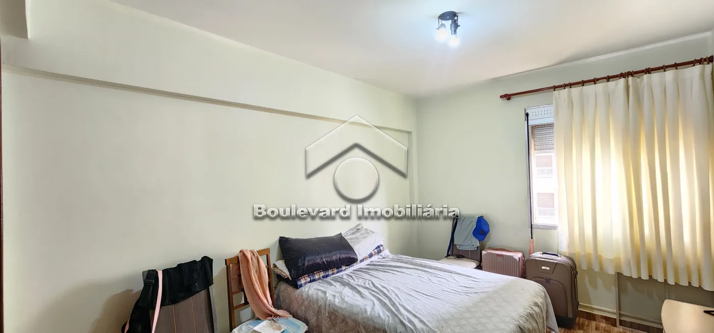 Quarto 01 Comprar Apartamento / Padrão em Ribeirão Preto R$ 344.000,00 - Foto 8