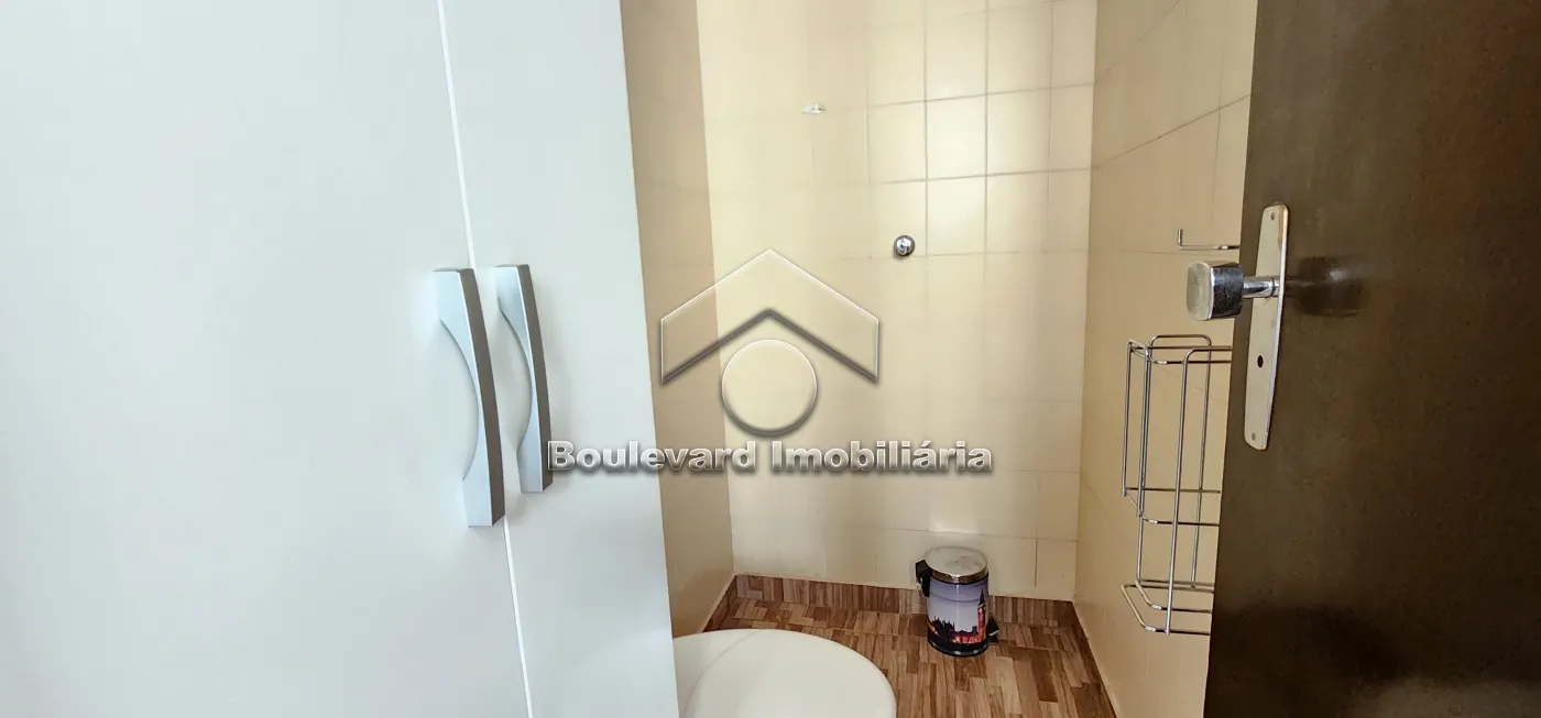 Banheiro de serviço Comprar Apartamento / Padrão em Ribeirão Preto R$ 344.000,00 - Foto 24