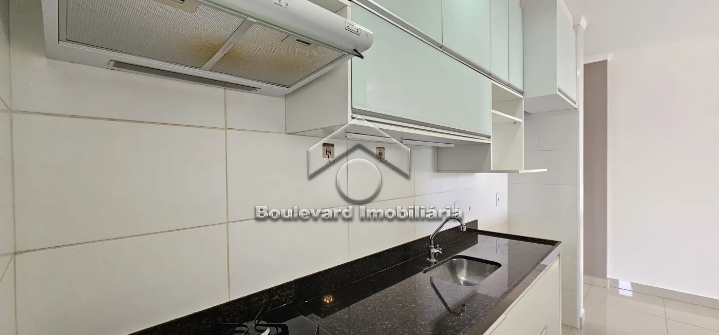 Cozinha Alugar Apartamento / Padrão em Ribeirão Preto R$ 2.400,00 - Foto 26