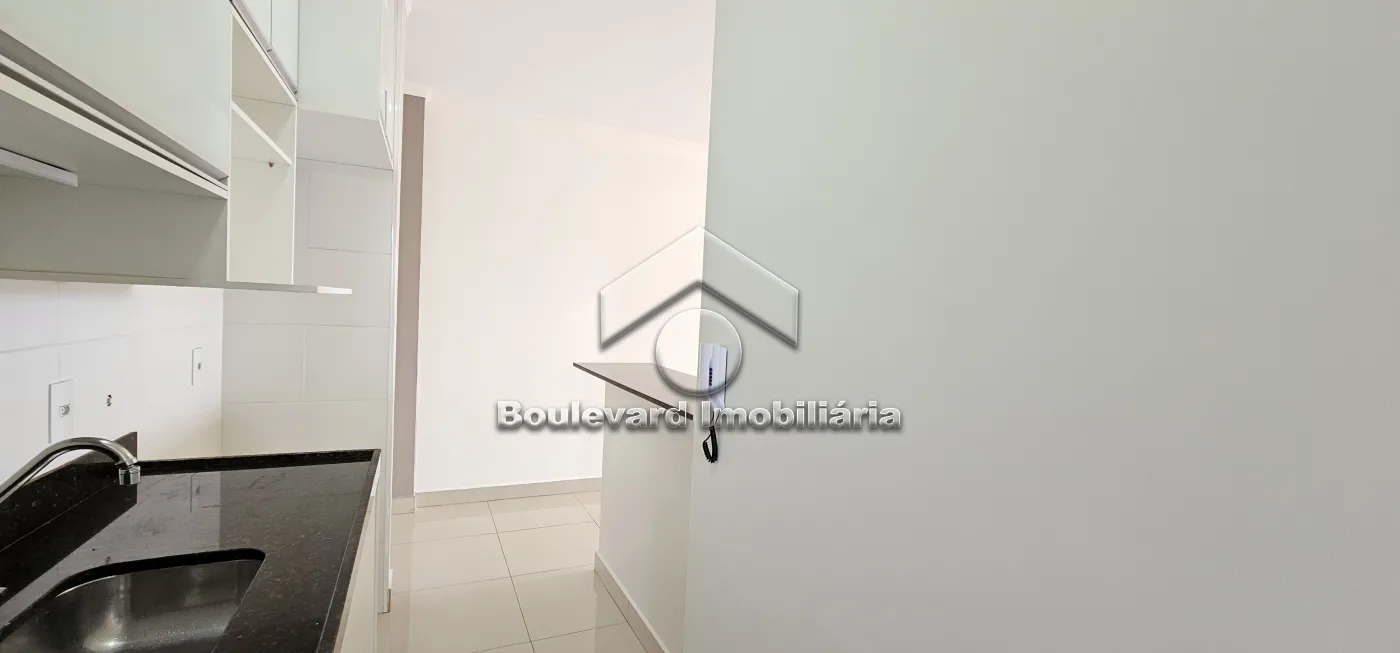 Cozinha Alugar Apartamento / Padrão em Ribeirão Preto R$ 2.400,00 - Foto 27