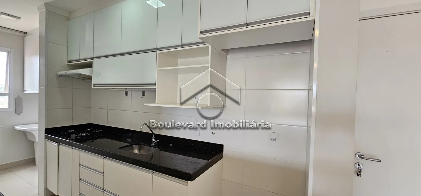 Cozinha Alugar Apartamento / Padrão em Ribeirão Preto R$ 2.400,00 - Foto 28