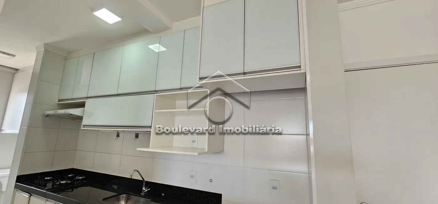 Cozinha Alugar Apartamento / Padrão em Ribeirão Preto R$ 2.400,00 - Foto 29