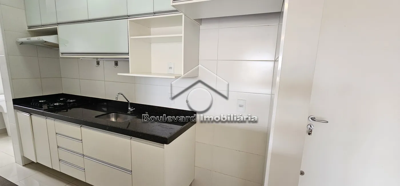 Cozinha Alugar Apartamento / Padrão em Ribeirão Preto R$ 2.400,00 - Foto 30