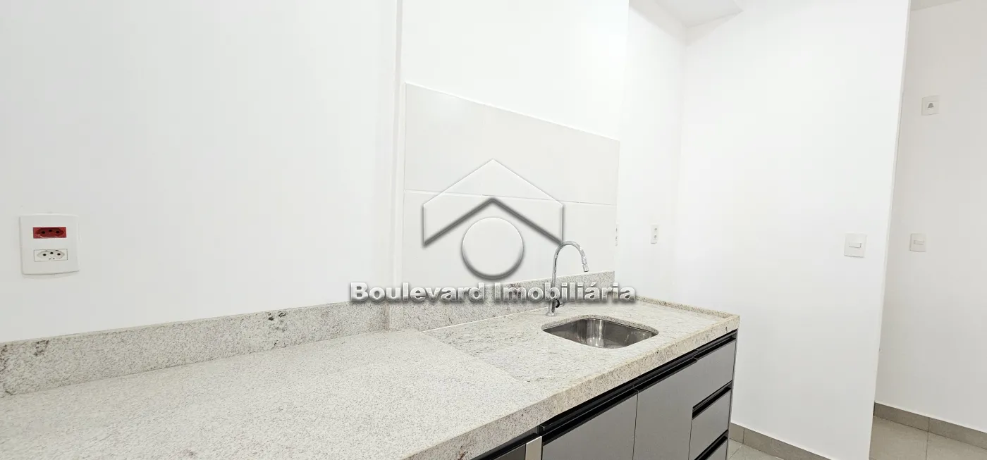 Cozinha Alugar Apartamento / Padrão em Ribeirão Preto R$ 3.600,00 - Foto 22
