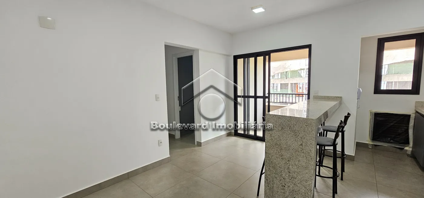Sala Alugar Apartamento / Padrão em Ribeirão Preto R$ 3.600,00 - Foto 1