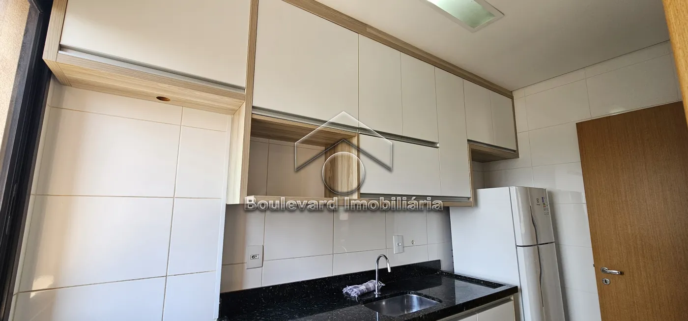 Cozinha Alugar Apartamento / Padrão em Ribeirão Preto R$ 2.300,00 - Foto 22