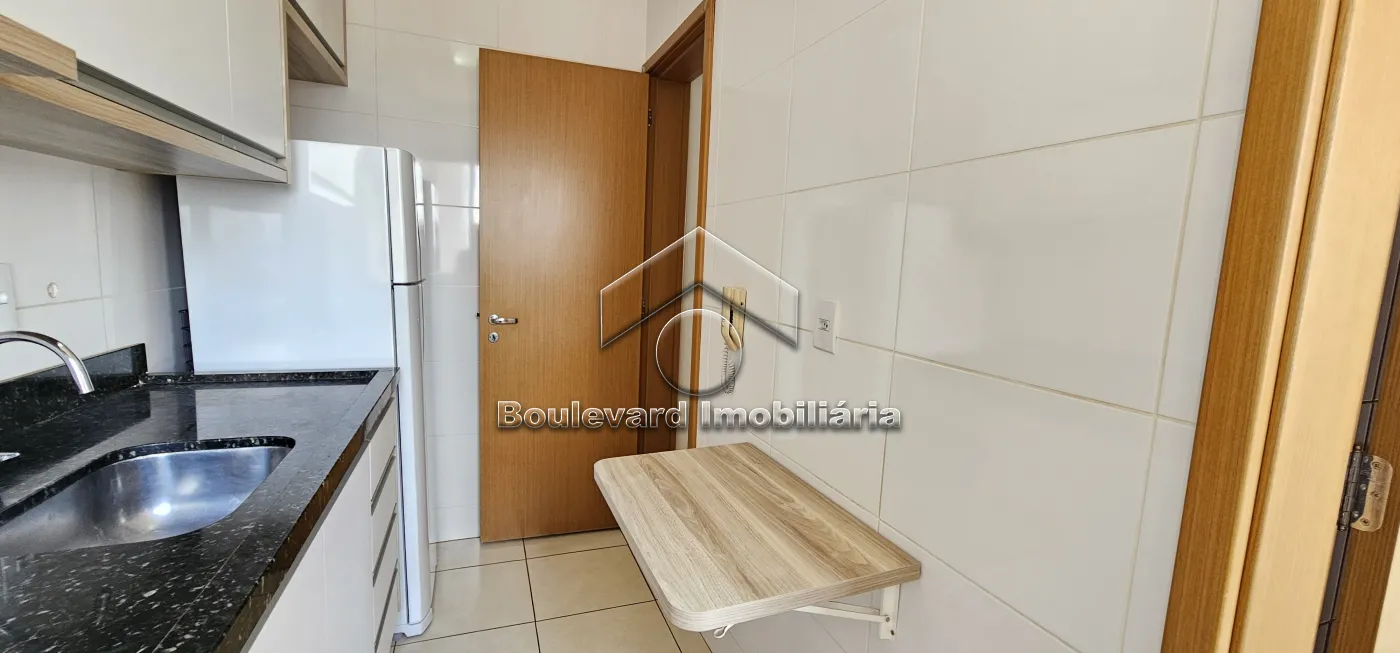 Cozinha Alugar Apartamento / Padrão em Ribeirão Preto R$ 2.300,00 - Foto 23