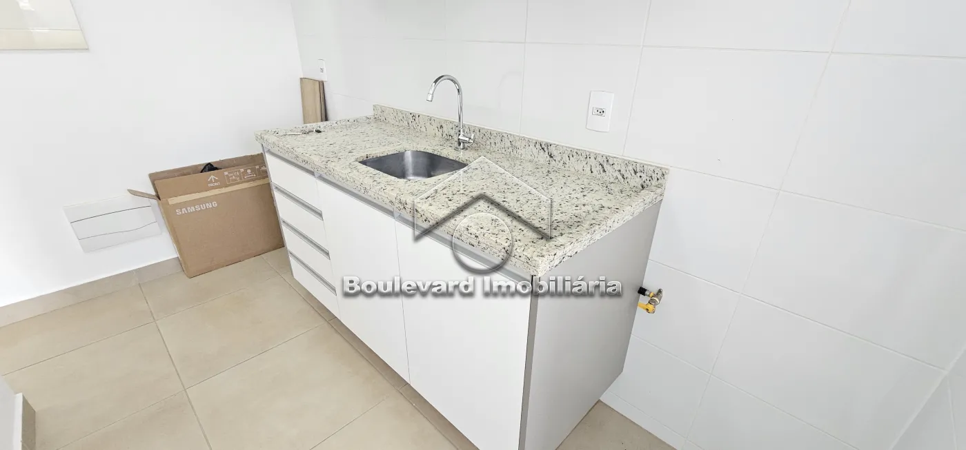 Cozinha Alugar Apartamento / Padrão em Ribeirão Preto R$ 2.900,00 - Foto 23