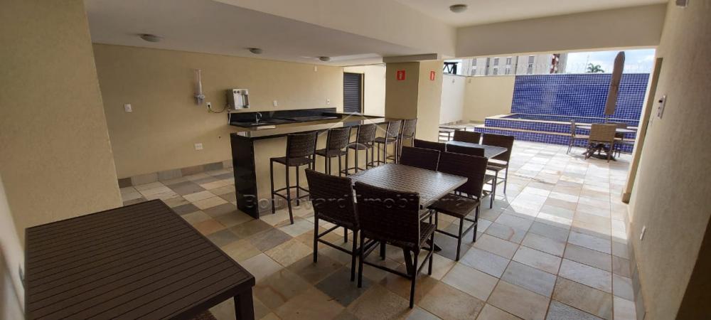 Alugar Apartamento / Padrão em Ribeirão Preto R$ 1.150,00 - Foto 16