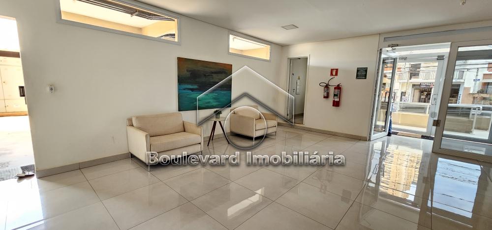 Hall social de entrada Alugar Apartamento / Padrão em Ribeirão Preto R$ 2.400,00 - Foto 34
