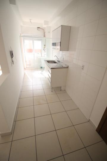 Alugar Apartamento / Padrão em Ribeirão Preto R$ 1.700,00 - Foto 13 Alugar Apartamento / Padrão em Ribeirão Preto R$ 1.700,00 - Foto 13