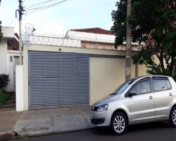 Alugar Casa / Padrão em Ribeirão Preto. apenas R$ 2.500,00