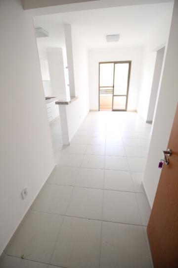 Aluga-se apartamento com 01 quarto no bairro Jardim Botânico em Ribeirão Preto- SP