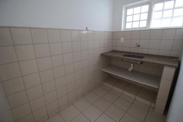 Alugar Comercial / Loja em Ribeirão Preto R$ 2.500,00 - Foto 7 Alugar Comercial / Loja em Ribeirão Preto R$ 2.500,00 - Foto 7