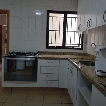 Elegante apartamento Padrão com 4 quartos localizado no  bairro Jardim Irajá Residencial para Venda em Ribeirão Preto - SP.