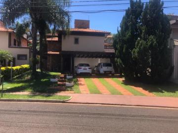 Casa maravilhosa á venda localizada ao lado da faculdade UNIP e Novo Mercadão em Ribeirão Preto - SP.