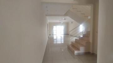 Linda casa para locação em condomínio de alto padrão localizado na região Jardim Saint Gerard em Ribeirão Preto-SP.
