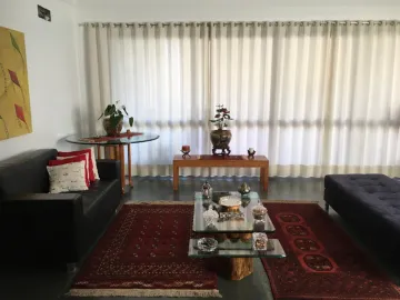 Alugar Apartamento / Padrão em Ribeirão Preto. apenas R$ 2.500,00