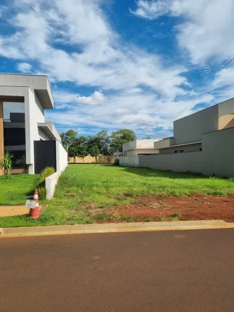 Excelente terreno de Ilha Plano disponível para venda em condomínio fechado na cidade de Ribeirão Preto -SP