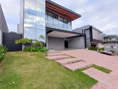 Linda casa de condomínio para Venda ou Locação no Bairro Vila do Golf em Ribeirão Preto em SP.